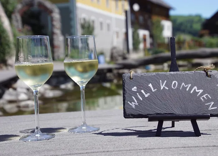 Bioferienhof Brueckler * Laussa