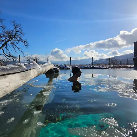 Bioferienhof Brueckler בית חווה *