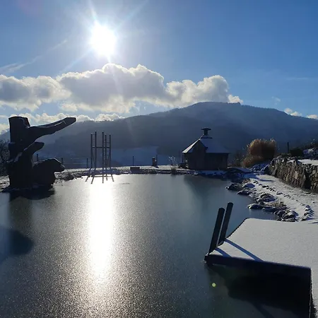 בית חווה Bioferienhof Brueckler *